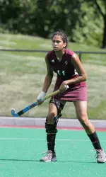 Tara Fernandes collected a pair of assists as the Eagles beat Vermont, 3-1, Sunday.