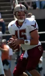 Quinton Porter threw for 301 yards and two touchdowns Saturday.