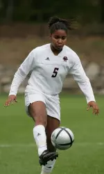 Sophomore Laura Georges returns to the nationally ranked BC Eagles in 2005