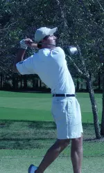 Men's Golf Competes