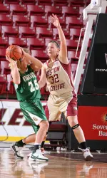 Freshman forward Stefanie Murphy earned her second ACC Rookie of the Week honor from the conference.