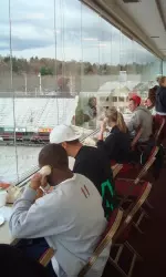 Student-athletes call to say "thank you"