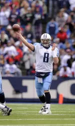 Hasselbeck in action vs. the Bills