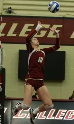 Senior setter Kellie Barnum