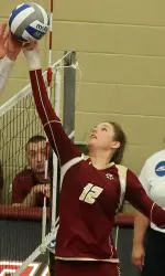 Senior setter Kellie Barnum