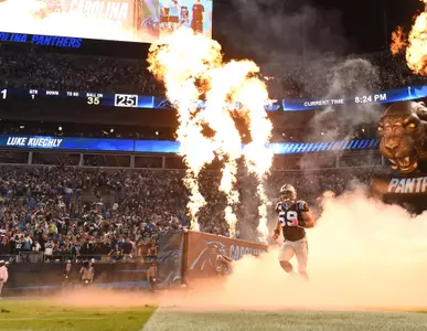 NFL: Philadelphia Eagles at Carolina Panthers