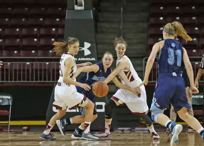 Martina Mosetti and Kelly Hughes