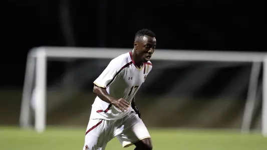 Isaac Normesinu action