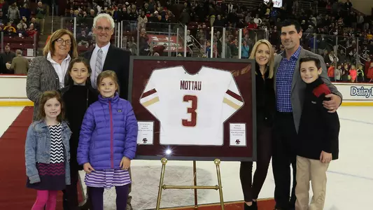 Mike Mottau jersey retirement