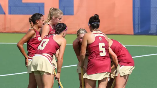 2016 Field Hockey huddle
