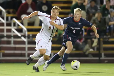 Simon Enstrom vs. UConn