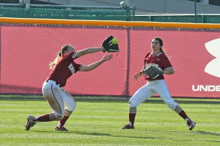 Junior Annie Murphy and sophomore Lexi DiEmmanuele