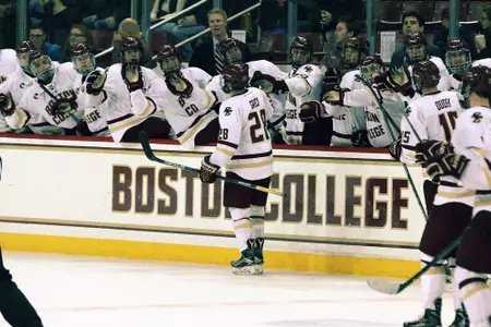 Mens Hockey _ High Five Bench Celebration