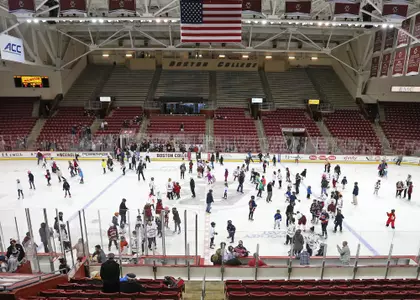 Skate with the Eagles (women)