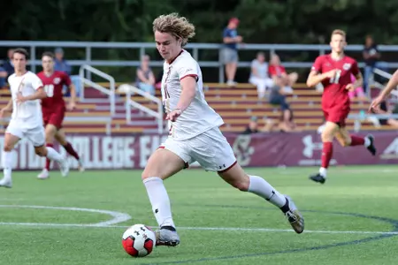 Mike Suski dribbling the ball vs. UMass (2019)