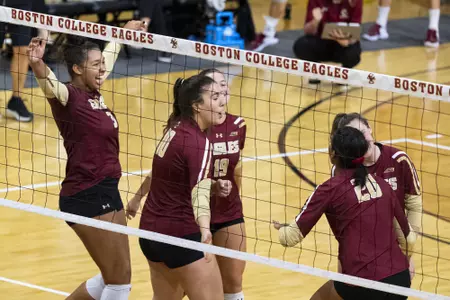 The volleyball team celebrates vs. Pitt