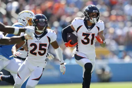 Justin Simmons, Broncos vs. Chargers