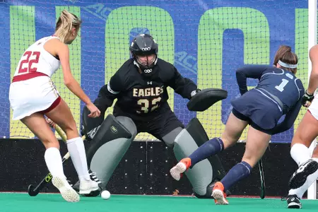 Sarah Dwyer in goal against UNC