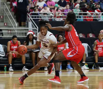 Taylor Soule driving to basket vs. Delaware State  on Dec. 20, 2018