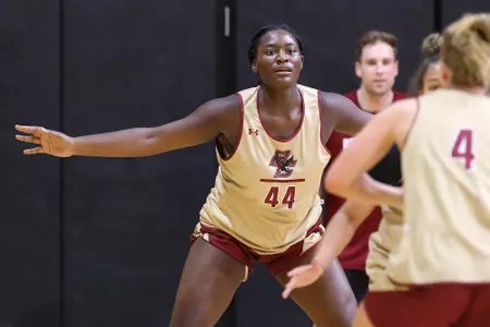 Freshman Akunna Konkwo on defense.