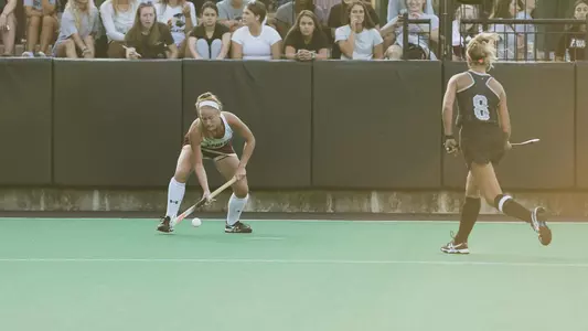 Margo Carlin, Field Hockey