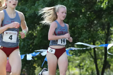 Anna Oeser running