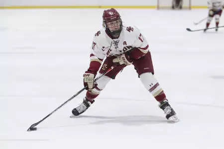 Delaney Belinskas looks to shoot the puck.