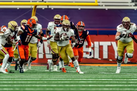 David Bailey rushes up the middle at Syracuse
