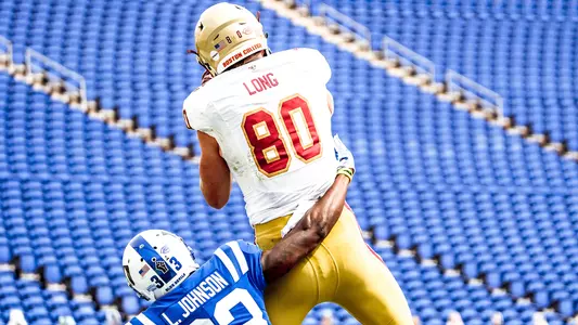 Hunter Long hauls in a touchdown catch at Duke.