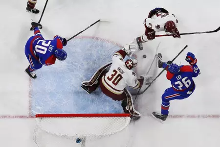 Knight overhead vs. UML