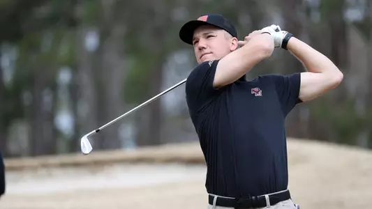 Jordan Warnock tees off at the ECU Intercollegiate