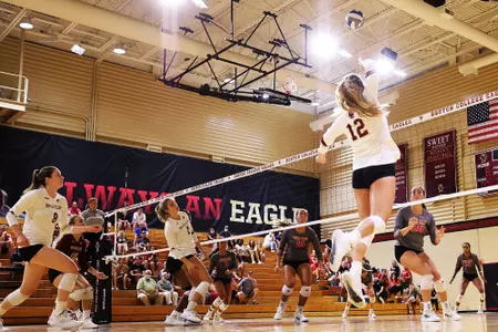 Izzy Clavenna vs. Sacred Heart