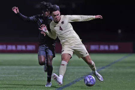 Diego Ochoa battles against Brown
