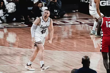 Mason Madsen drilled a go-ahead 3-pointer with 15 seconds left against Detroit Mercy