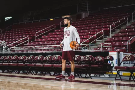 Nick during shootaround