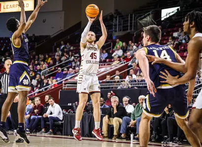 Mason Madsen knocking down a jump shot against Notre Dame