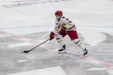 Molly Jordan vs Maine