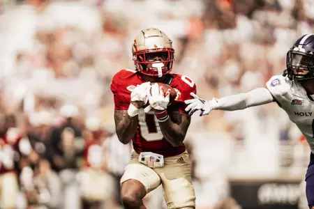 Jaden Williams catches a pass against Holy Cross.