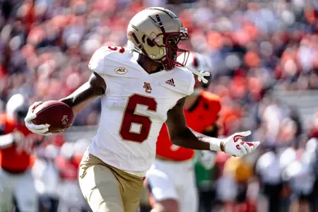 Jaedn Skeete walks into the end zone for a touchdown at Virginia.