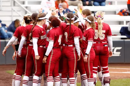 BC SB huddle