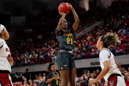 Sunday Hoops: Eagles Face No. 19 Tar Heels in Chapel Hill - Boston