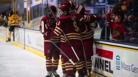 Men's Hockey celebrates power play goal