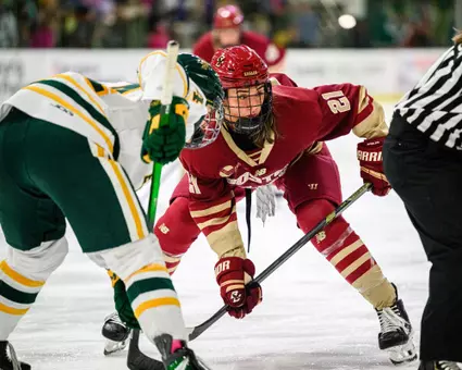 maxim on the faceoff at uvm