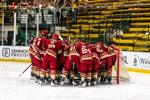 pregame team huddle