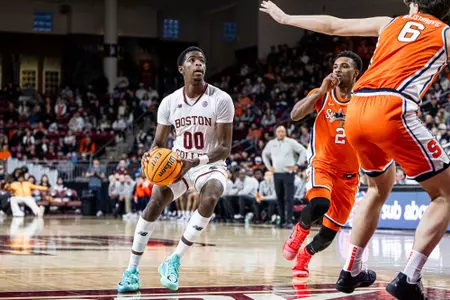 Boston College's Chas Kelley III drives the lane vs. Syracuse