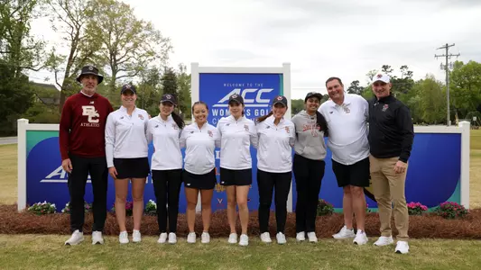 Boston College Women's Golf - Team Photo