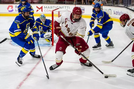 Oscar Hemming in the offensive zone
