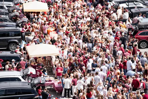 MAINE TAILGATE