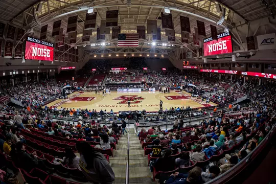 WBB 2025 Full Crowd