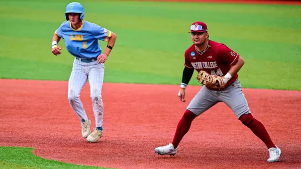 Nick Wang fielding at first base